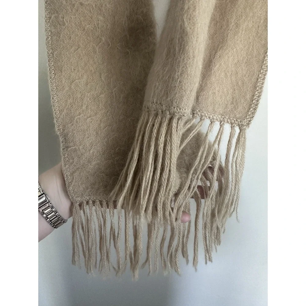 100% Alpaca Neck Scarf Fringe Camel Beige Tan Color Made In‎ Peru 9x80